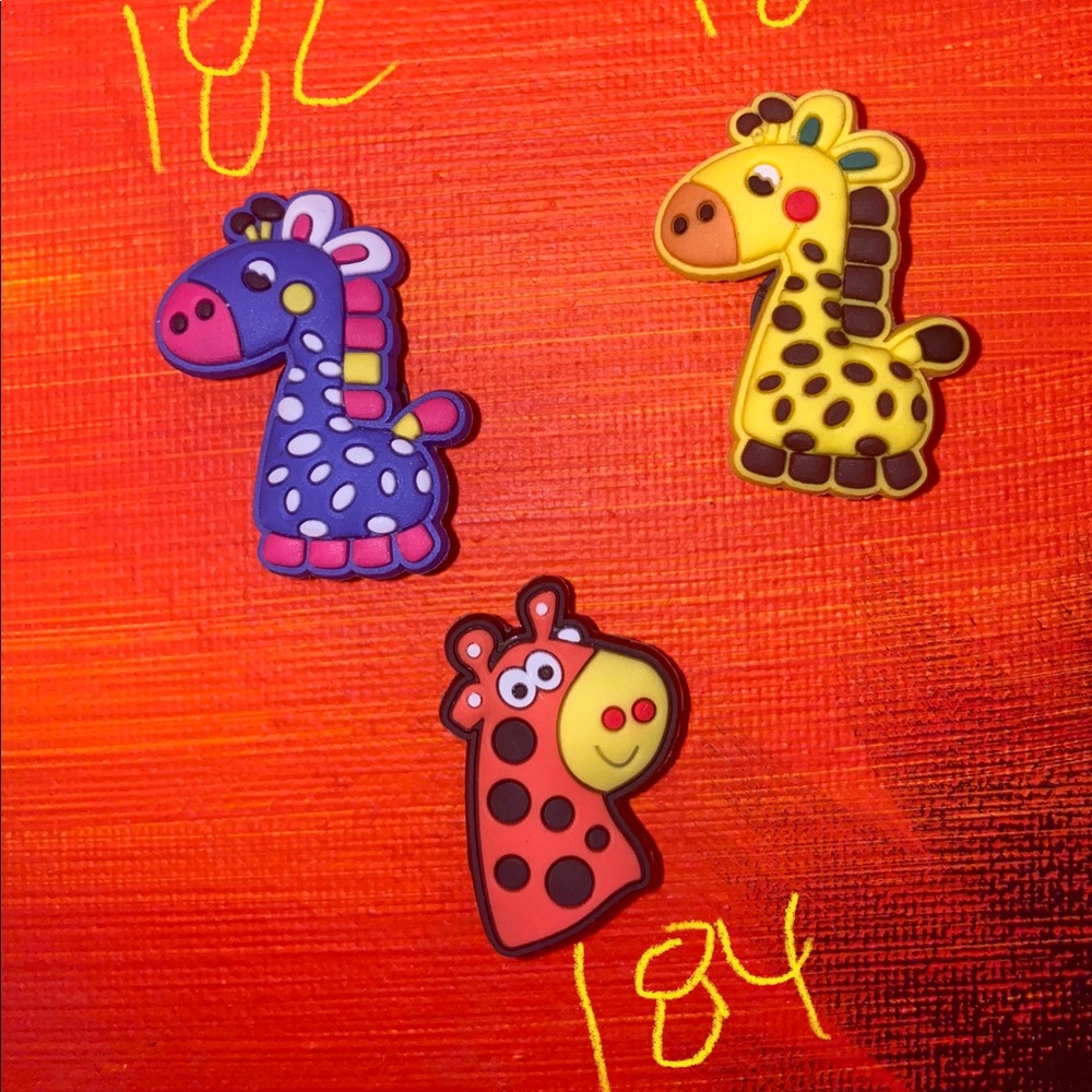 Giraffe croc charms
